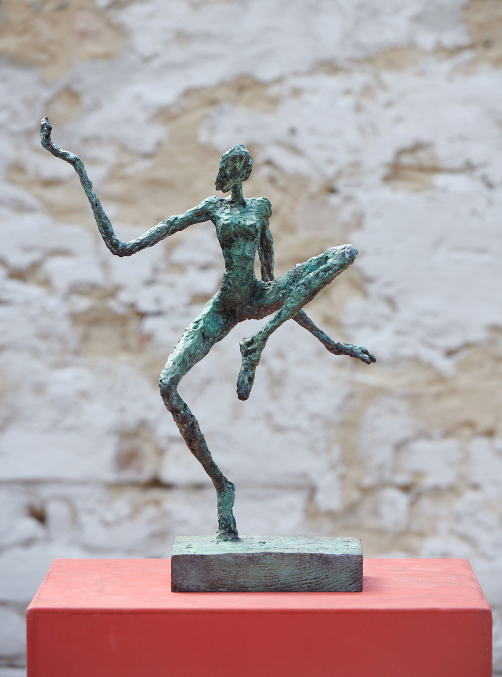 frontal, 2023, Bronze patiniert, 44 x 32 x 26 cm, Plinthe 17 x 14 cm, Guss Schmäke, Düsseldorf frontal
